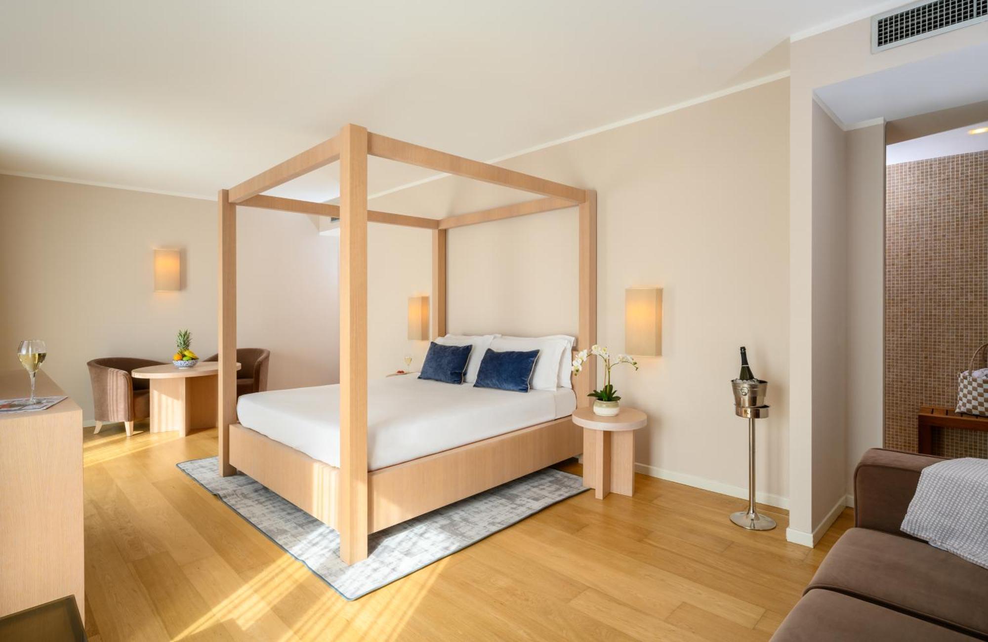 Leonardo Hotel Lago Di Garda - Wellness And Spa Лацизе Екстериор снимка