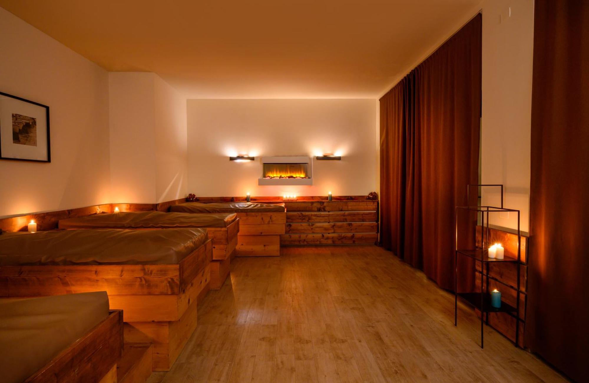 Leonardo Hotel Lago Di Garda - Wellness And Spa Лацизе Екстериор снимка